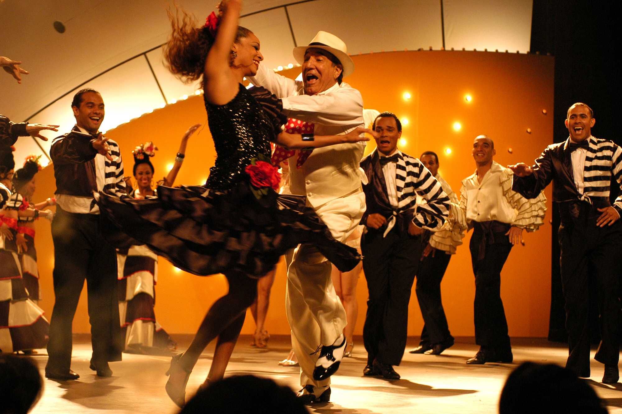 Salsa – Trào lưu nhảy latin đã quay trở lại